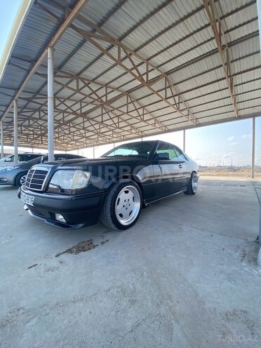 Mercedes C 230 1988, 252,000 km - 2.3 l - Bakı