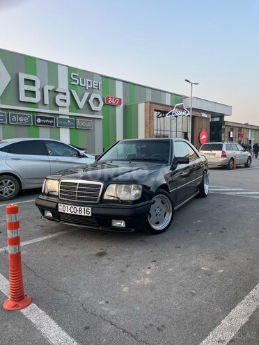 Mercedes C 230 1988, 252,000 km - 2.3 l - Bakı