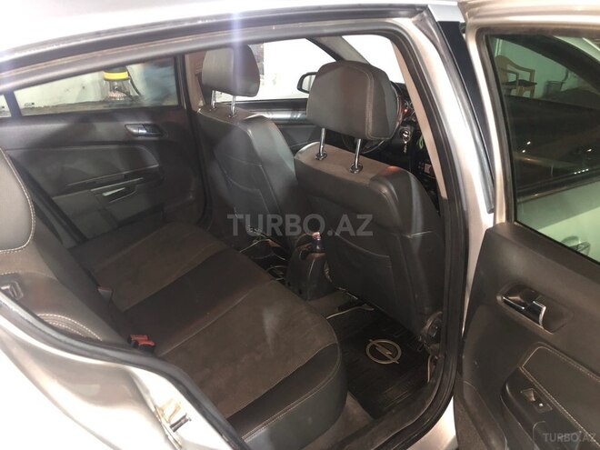 Opel Astra 2009, 400,000 km - 1.4 l - Bakı