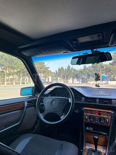 Mercedes E 220 1994, 344,800 km - 2.2 л - Sumqayıt