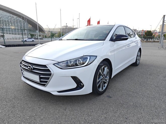 Hyundai Elantra 2018, 112,000 km - 1.6 л - Bakı