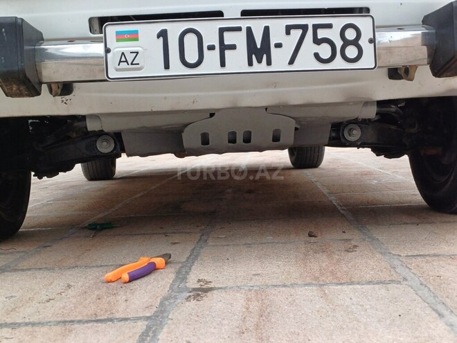 LADA (VAZ) 2106 1984, 99,999 km - 1.6 l - Salyan