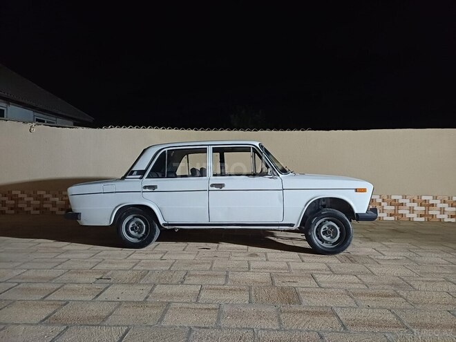LADA (VAZ) 2106 1984, 99,999 km - 1.6 l - Salyan