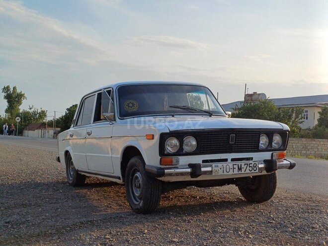 LADA (VAZ) 2106 1984, 99,999 km - 1.6 l - Salyan