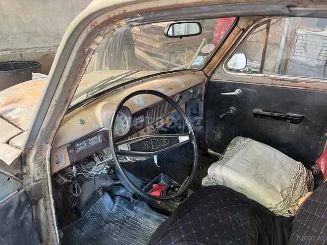 Moskvich  1965, 90,000 km - 1.4 l - Bakı