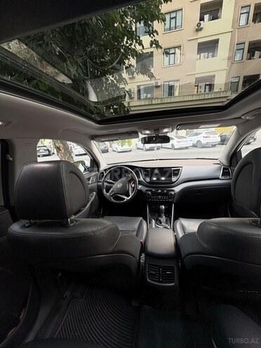 Hyundai Tucson-8