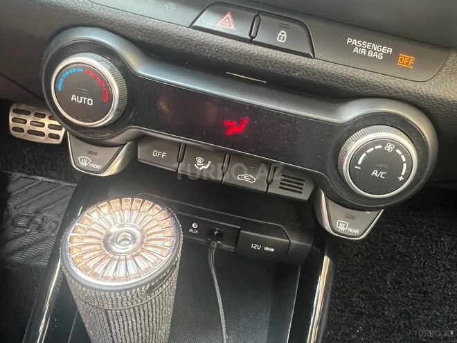 Kia Stonic-3