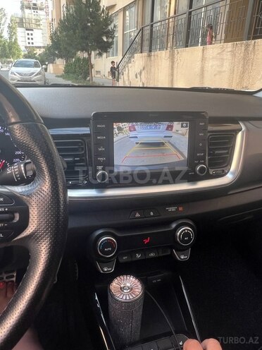 Kia Stonic-5