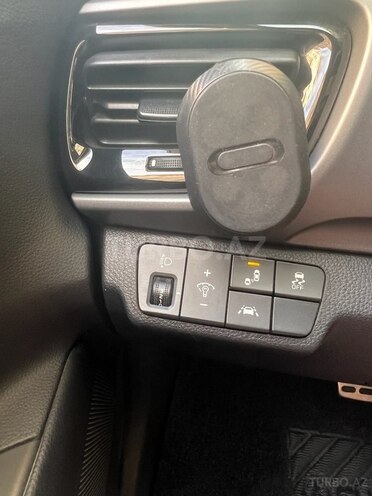 Kia Stonic-4