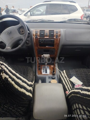 Hyundai Terracan 2004, 203,000 km - 2.9 l - Bakı