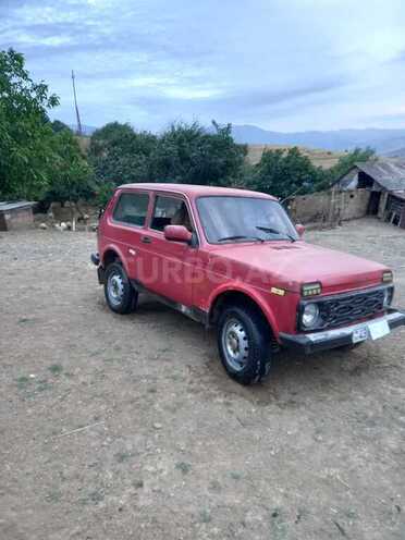 LADA (VAZ) Niva 1991, 390,000 km - 1.6 l - Lerik