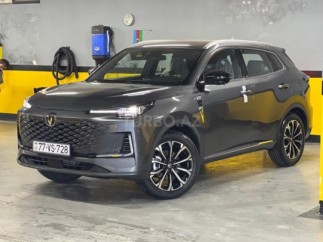 Changan CS 55 Plus 2025, 0 km - 1.5 l - Bakı