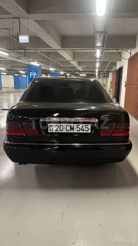 Mercedes E 240 1999, 250,000 km - 2.4 l - Gəncə