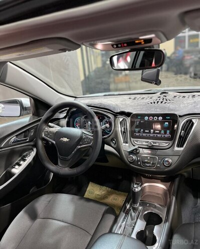 Chevrolet Malibu-17