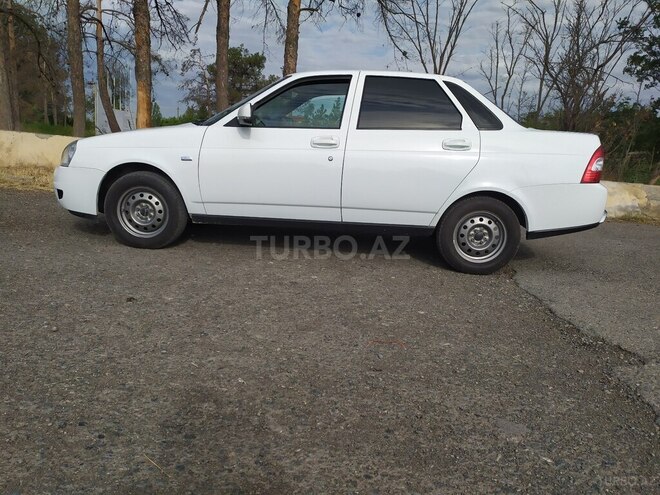 LADA (VAZ) Priora 2015, 390,000 km - 1.6 л - Yevlax
