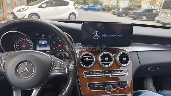 Mercedes C 300-4