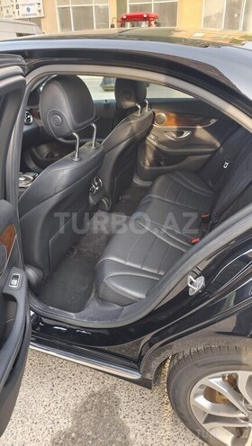 Mercedes C 300-11