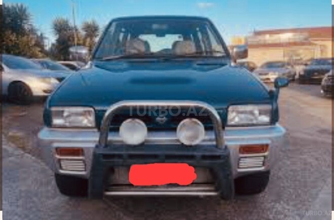 Nissan Terrano 1996, 560,000 km - 2.7 l - Gəncə