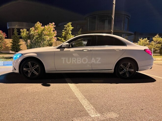 Mercedes C 200 d 2020, 92,000 km - 1.6 l - Bakı