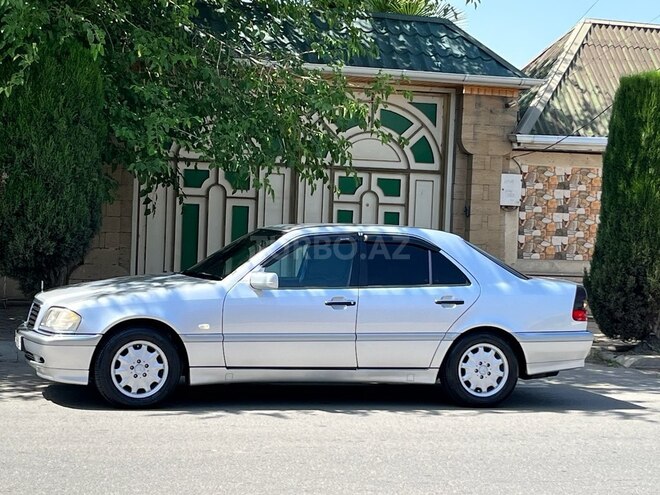 Mercedes C 240 1997, 330,300 km - 2.4 l - Ağcabədi