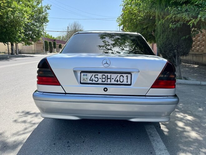 Mercedes C 240 1997, 330,300 km - 2.4 l - Ağcabədi