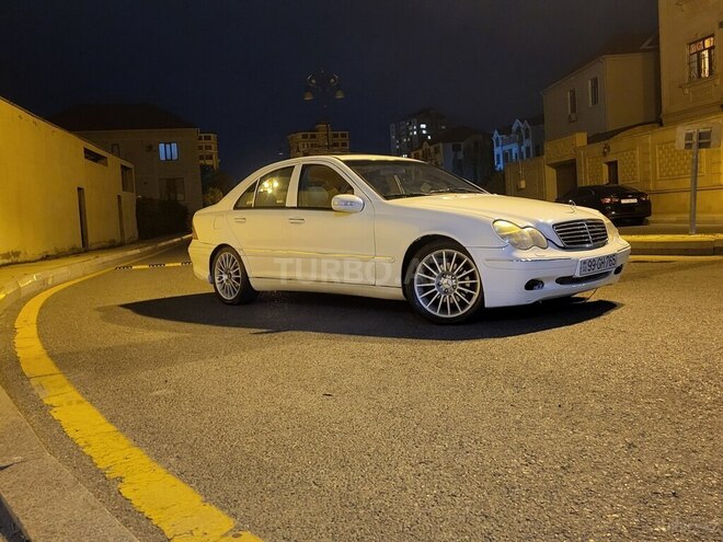 Mercedes C 240 2001, 385,858 km - 2.4 l - Bakı