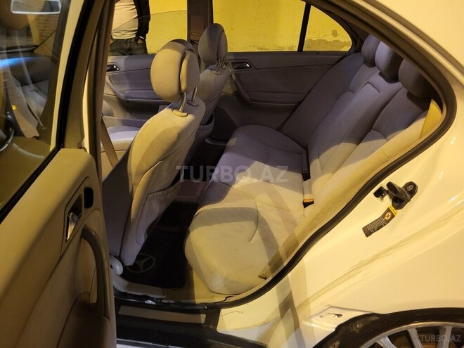 Mercedes C 240 2001, 385,858 km - 2.4 l - Bakı
