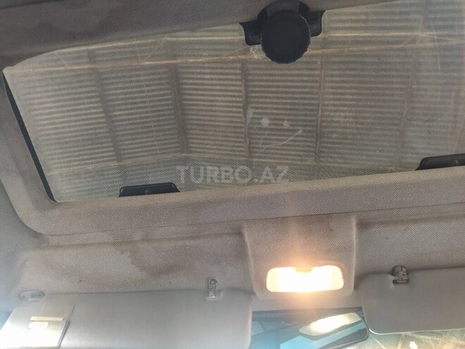 Mercedes Vito 1998, 283,000 km - 2.3 l - Gəncə