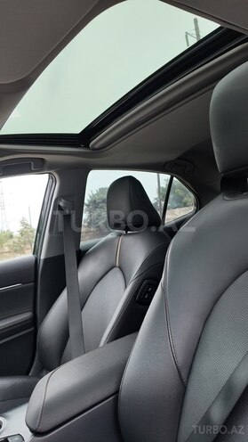 Toyota Camry-21