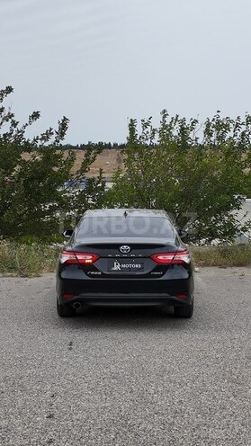 Toyota Camry-4