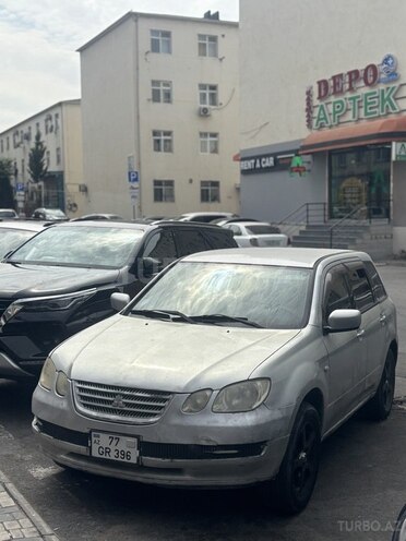 Mitsubishi Airtrek 2001, 498,000 km - 2.0 л - Bakı