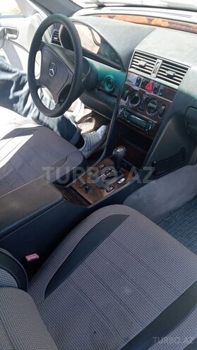 Mercedes C 180 1999, 400,000 km - 1.8 l - Masallı