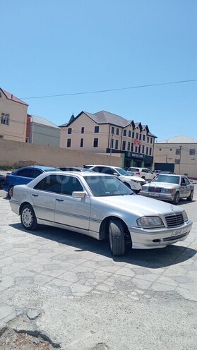 Mercedes C 180 1999, 400,000 km - 1.8 l - Masallı