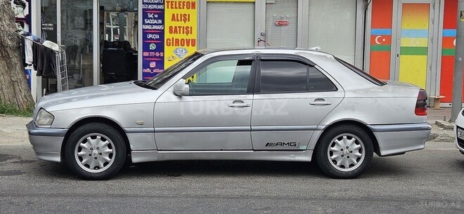 Mercedes C 200 1998, 580,000 km - 2.0 l - Bakı