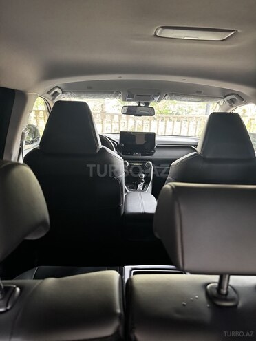Toyota RAV4 2024, 8,800 km - 2.5 l - Samux