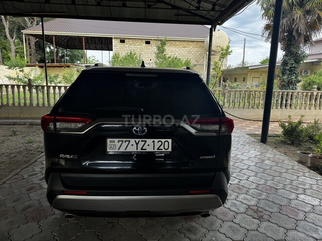Toyota RAV4 2024, 8,800 km - 2.5 l - Samux