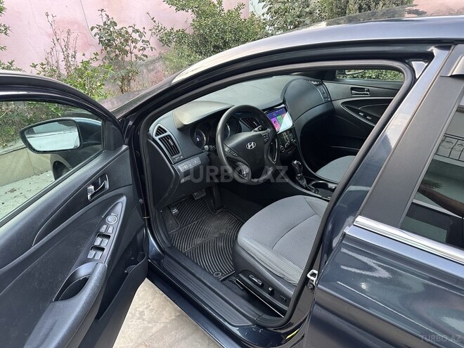 Hyundai Sonata-3