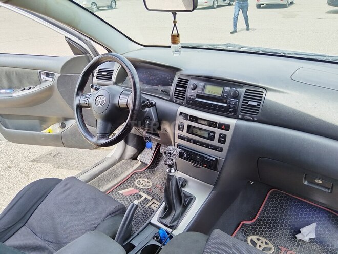 Toyota Corolla 2006, 270,000 km - 1.4 l - Bakı