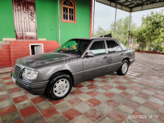 Mercedes E 200 d 1987, 500,000 km - 0.2 l - Biləsuvar