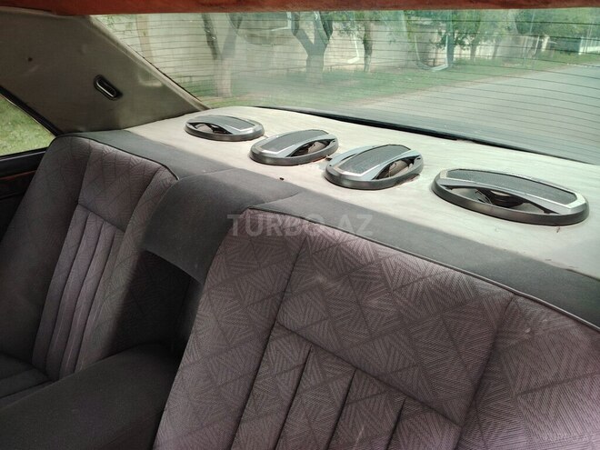 Mercedes E 200 d 1987, 500,000 km - 0.2 l - Biləsuvar