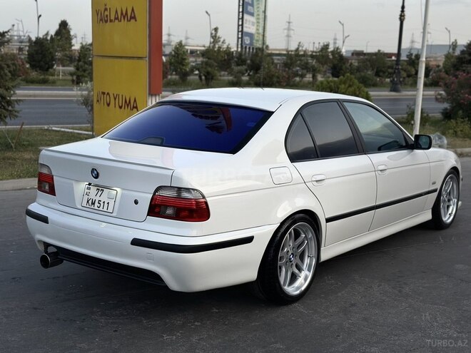 BMW 525 2003, 250,000 km - 2.5 l - Bakı