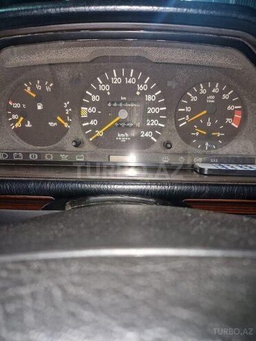 Mercedes E 220 1995, 444,100 km - 2.2 l - Bakı