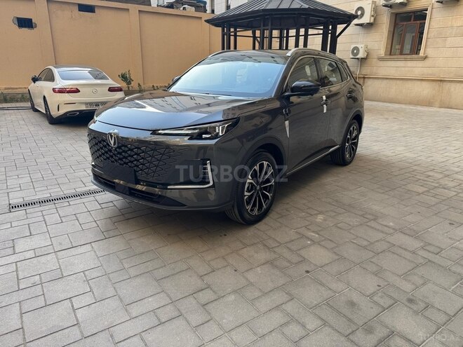 Changan CS 55 Plus 2025, 0 km - 1.5 l - Bakı