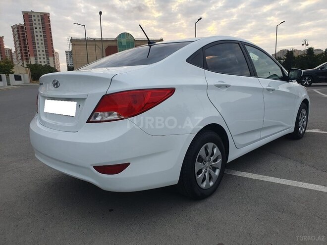 Hyundai Accent 2016, 195,300 km - 1.6 l - Bakı