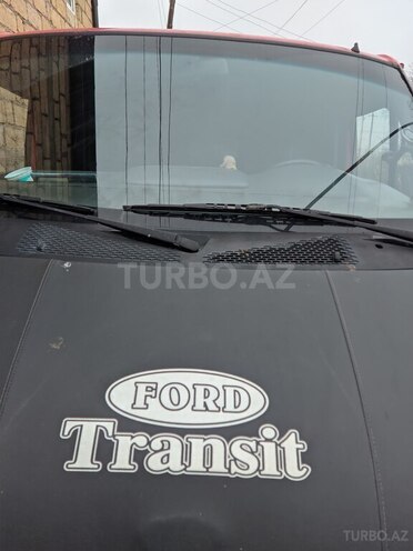 Ford Transit 2000, 500,000 km - 2.5 л - Quba