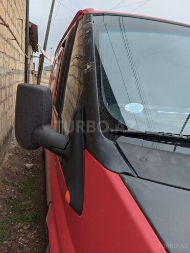 Ford Transit 2000, 500,000 km - 2.5 л - Quba