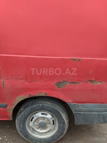 Ford Transit 2000, 500,000 km - 2.5 л - Quba