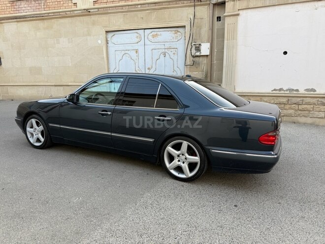 Mercedes E 320 2000, 187,000 km - 3.2 l - Bakı