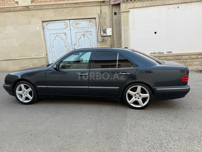 Mercedes E 320 2000, 187,000 km - 3.2 l - Bakı
