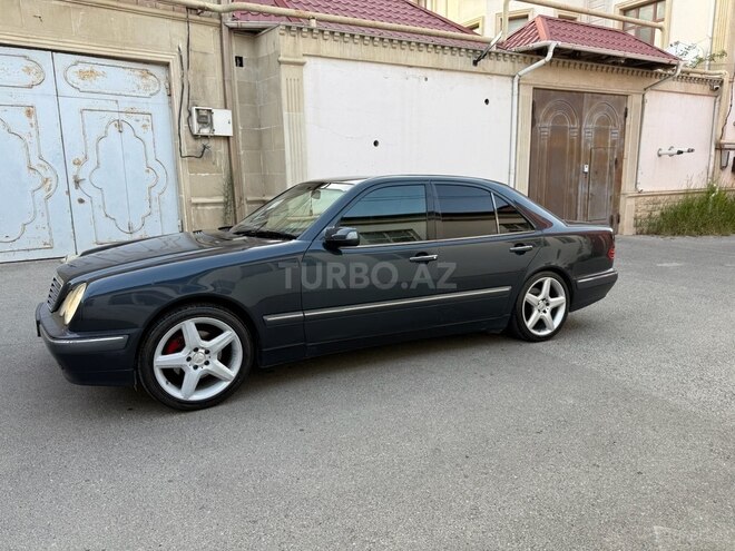 Mercedes E 320 2000, 187,000 km - 3.2 l - Bakı
